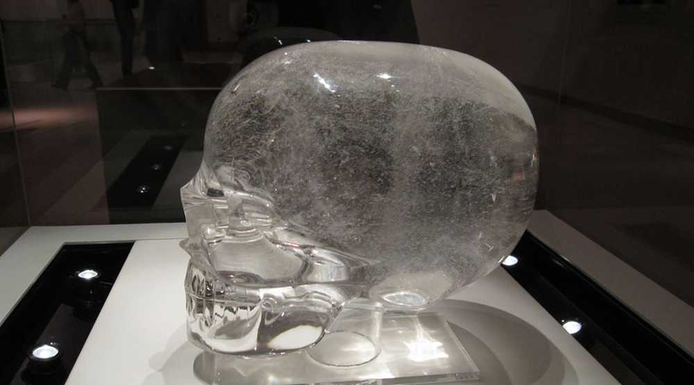 артефакты древних цивилизаций в россии. исторические артефакты. настоящие артефакты. необъяснимые находки древних цивилизаций. молоток в камне артефакт.