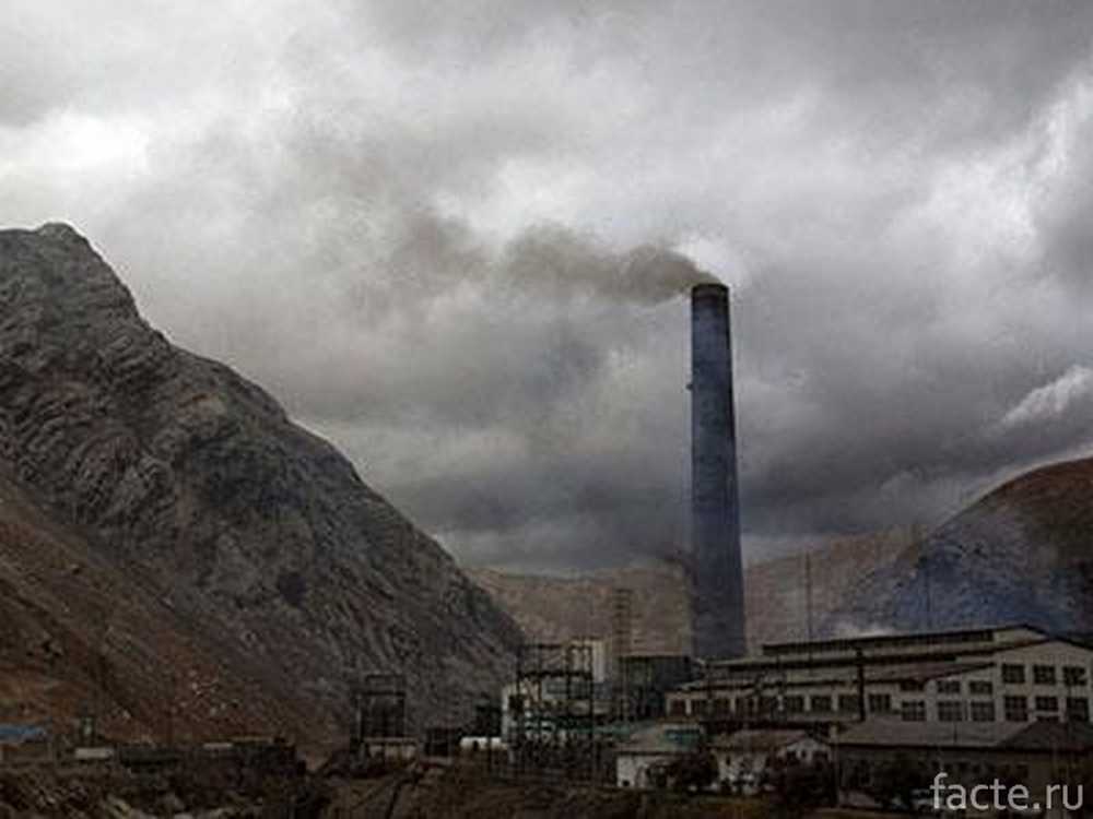 вырубка лесов. долина мехико обезлесение. обезлесение тропических лесов. ла оройя перу грязный. разлив нефти в перу 2022.