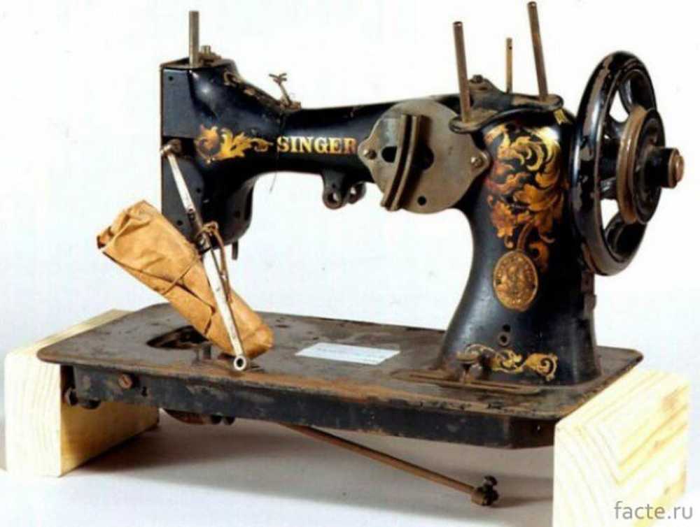 Ремонт швейной машинки зингер. Zinger швейная машинка а3535836. Швейная машинка (Zinger super 2001). Швейная машинка Зингер а867968. Швейная машинка Зингер 1904 года.
