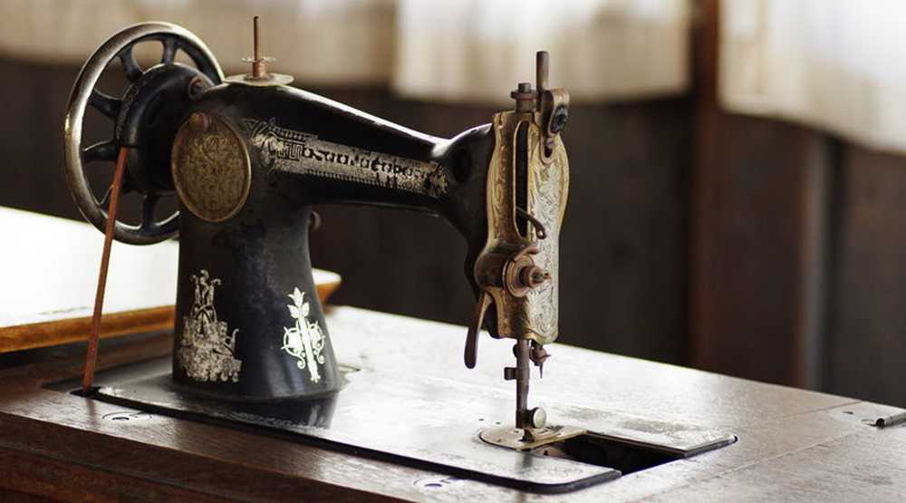 Швейная машинка 150. Зингер 1864. Зингер швейная машинка 1288. Швейная машинка Зингера 1841. Швейная машина «Зингер» 1855.