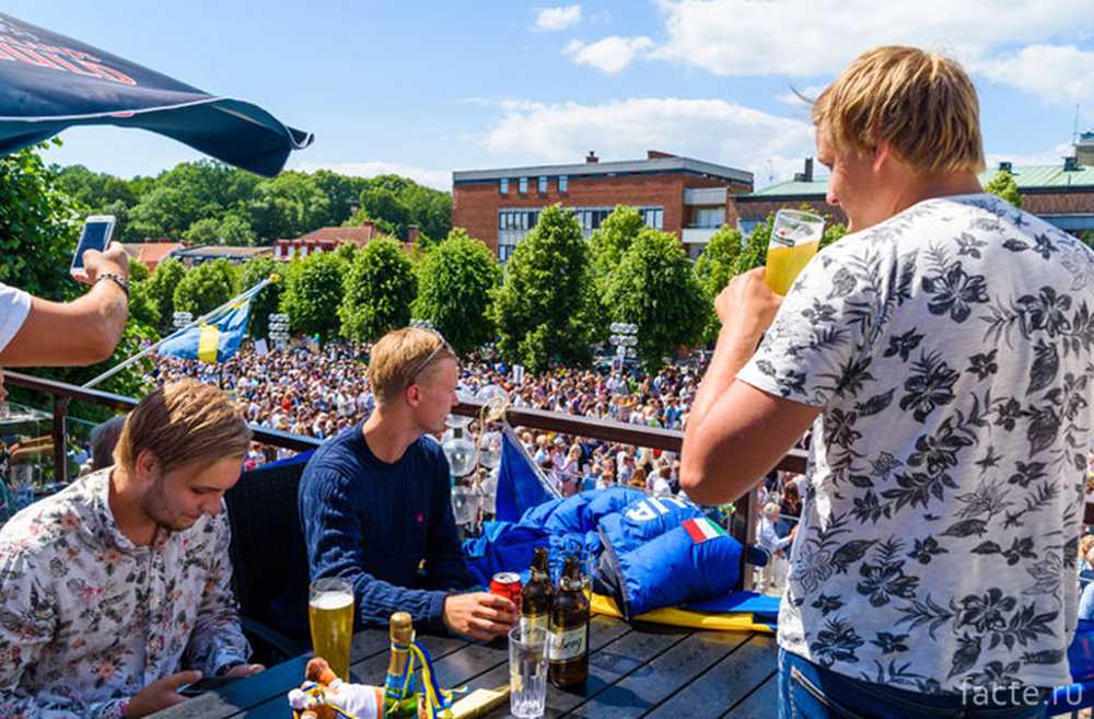 жизнь в швеции. стокгольм торговые центры. шведская модель рыночной экономики. плюсы жизни в швеции. жизнь в швеции.