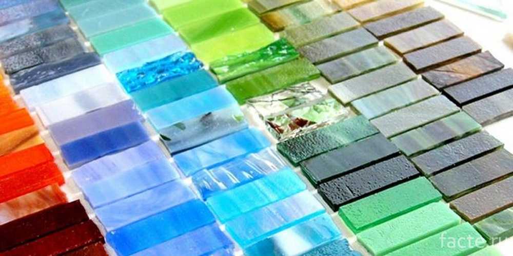 Стекла разного цвета. Цветное стекло. Изделия из стекла. Виды стекла. Продукция из переработанного стекла.